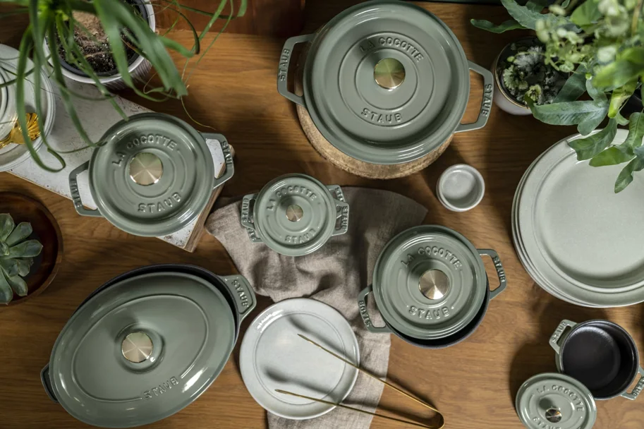 Cocotte 22cm, rund, Eucalyptus, Gusseisen 2.6l