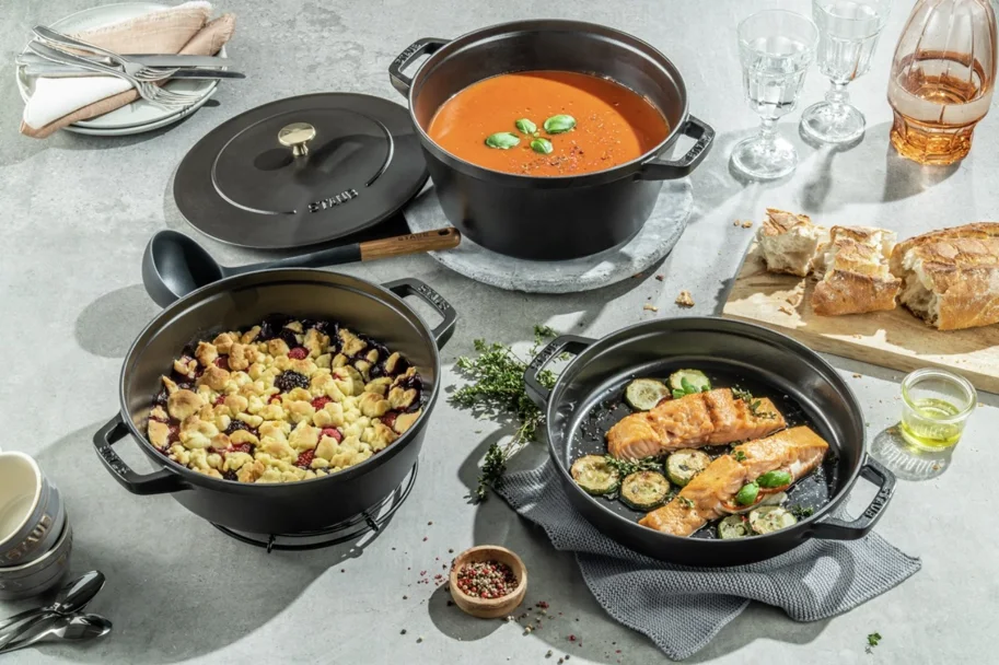 Cocotte 4tlg. 24cm, rund, Schwarz, stackable