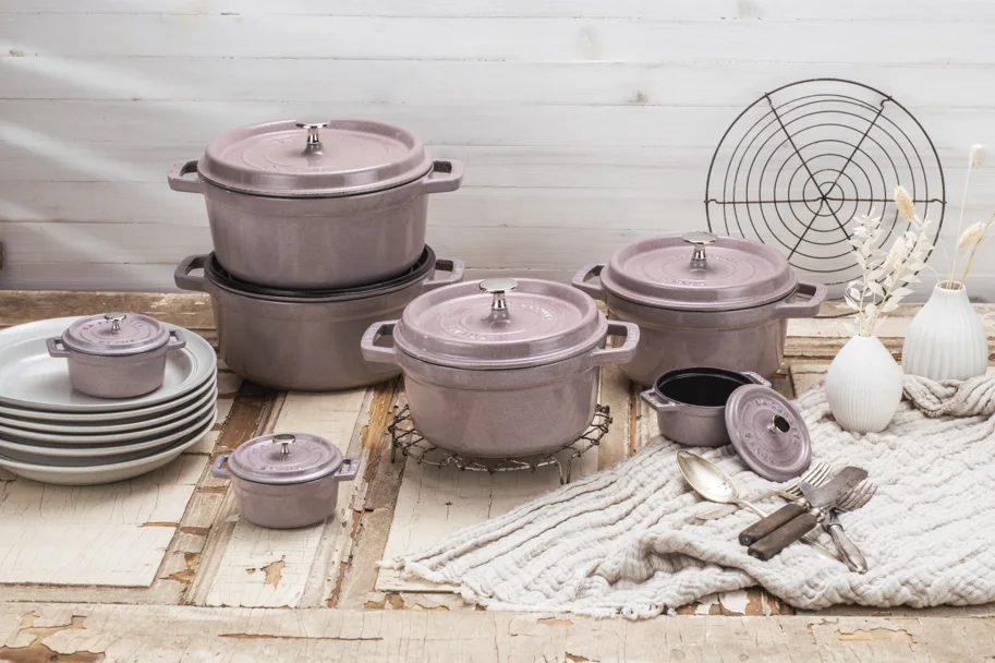 Cocotte 22cm, rund, Kirschblüte, Gusseisen 2.6l