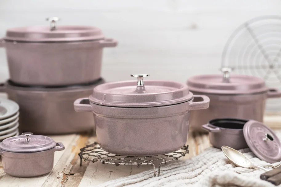 Cocotte 20cm, rund, Kirschblüte, Gusseisen 2.2l