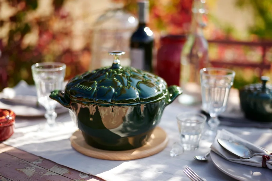 Cocotte 22cm, Artischocke, Basilikum-Grün, Gusseisen 3l