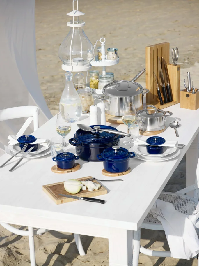 Cocotte 20cm, rund, Dunkelblau, Gusseisen 2.2l
