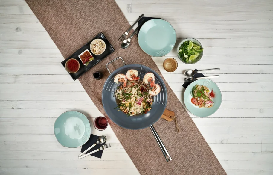 Plus Wok beschichtet 32cm