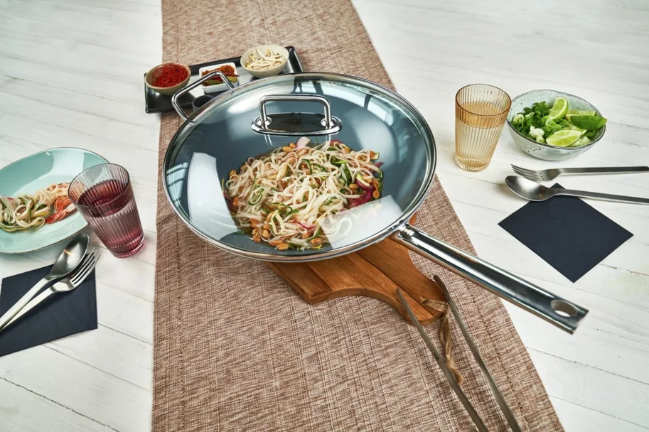 Plus Wok beschichtet 32cm