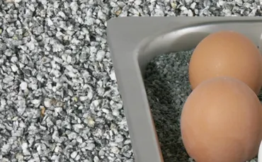 Wärmesand Granitsplitt 7 kg, hellgrau