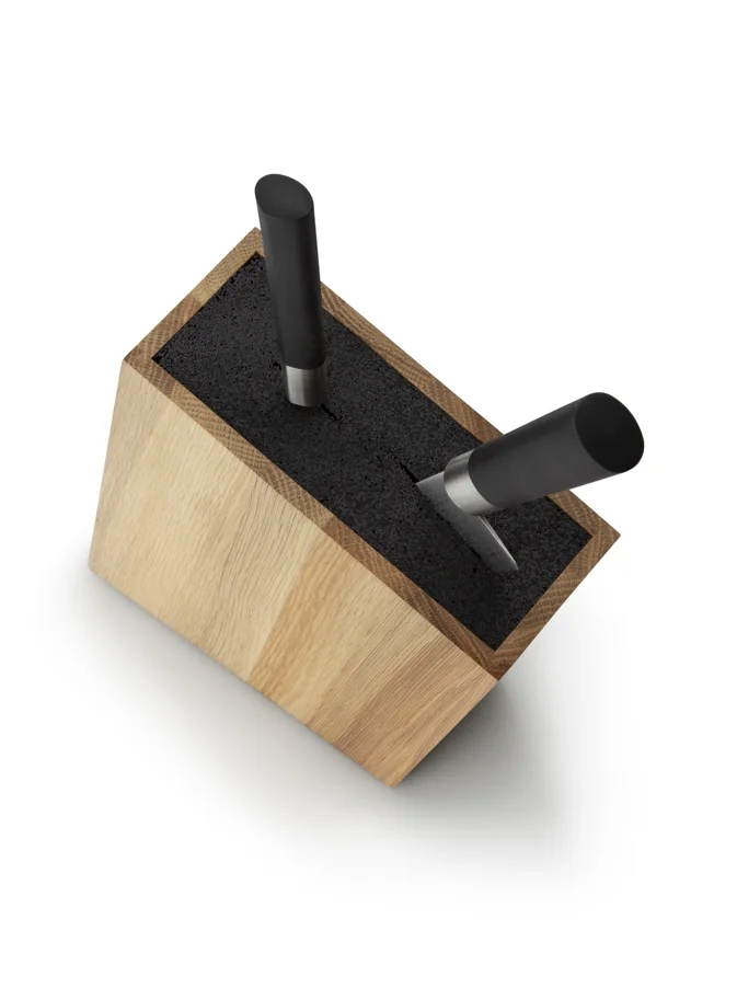 Eiche Messerblock mit flexiblem Einsatz schräg, 28,5x8x19cm