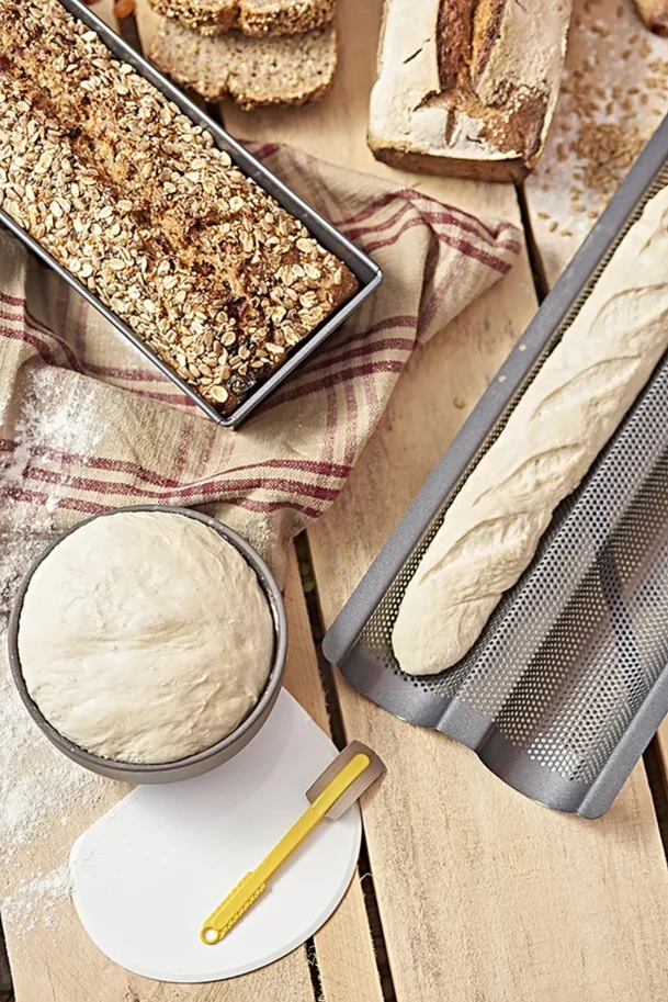 Backblech gelocht gewelL für 2 Baguettes 37x16.2cm