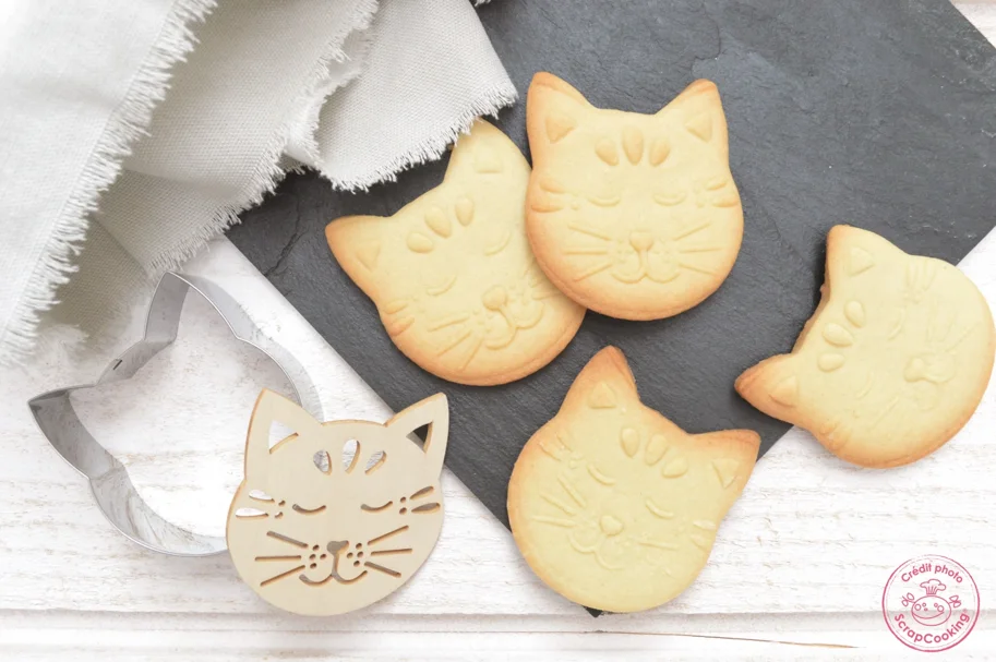 Ausstechform u. Holzpräger Katze