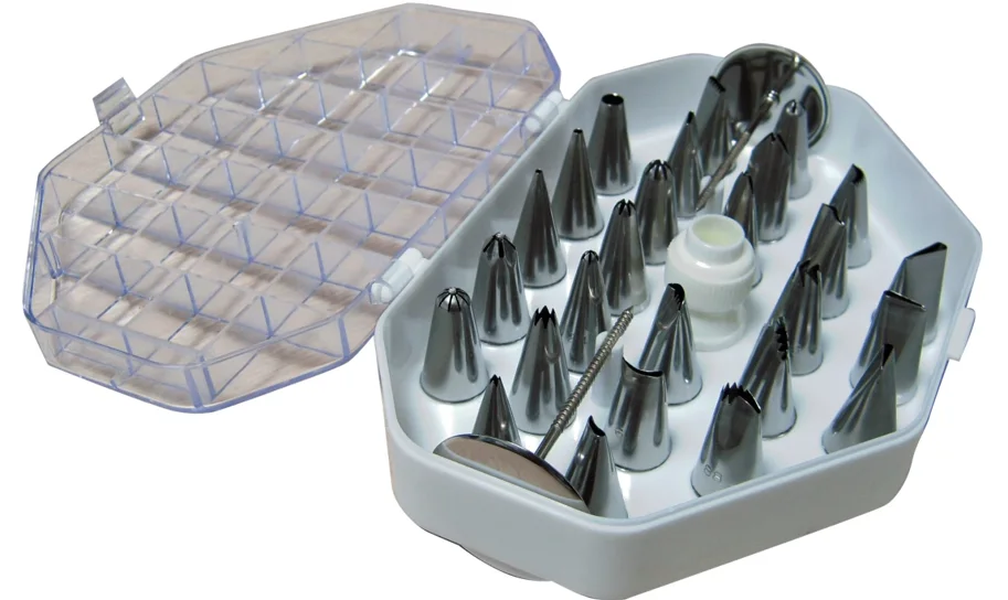 Set mit 26 Edelstahl-Spritztüllen in Box inkl. Adapter
