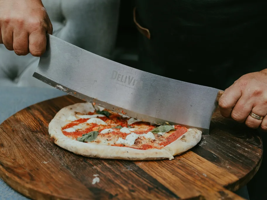 Pizzaschneider