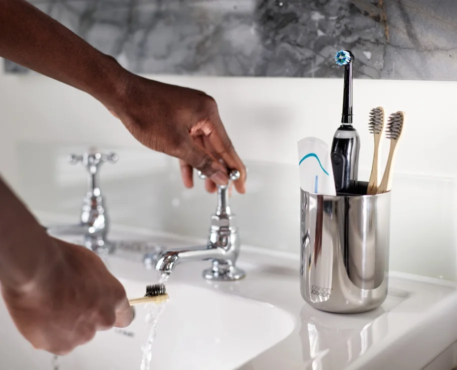 EasyStore Luxe Zahnbürstenhalter Edelstahl