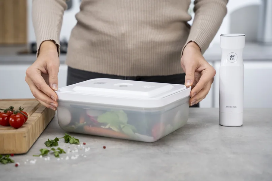 Vakuum-Lunchbox L, Kunststoff, 21.7x14.6x9.1cm - 1.6L