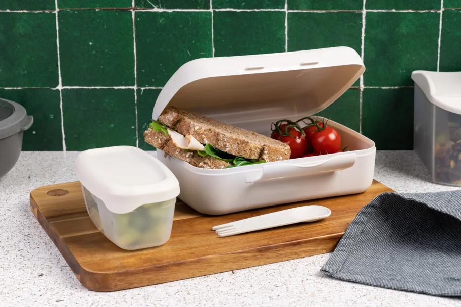 Amuse Basic Brunch Salat Box & Göffel 210x156x71mm Beige
