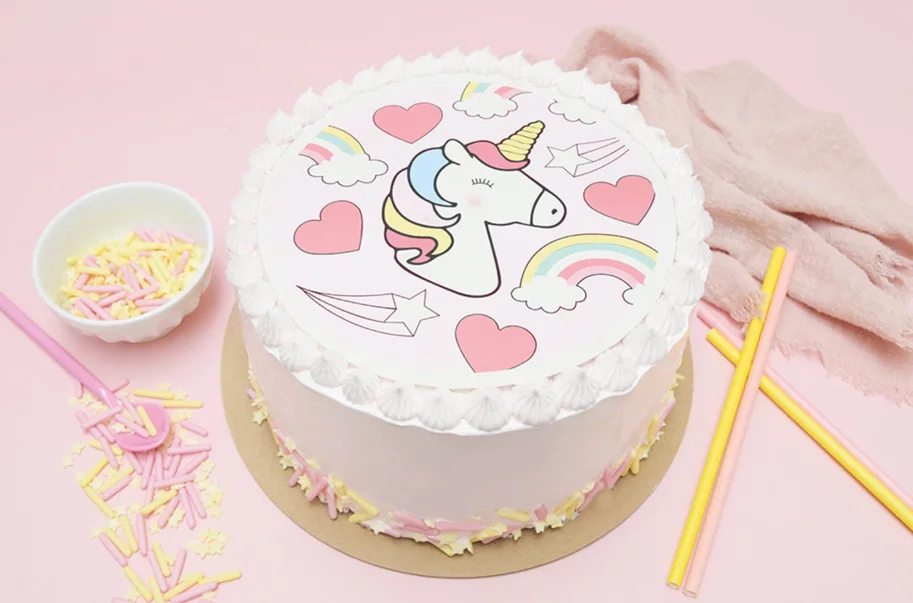 Tortenaufleger D18cm aus Zuckerpaste Einhorn