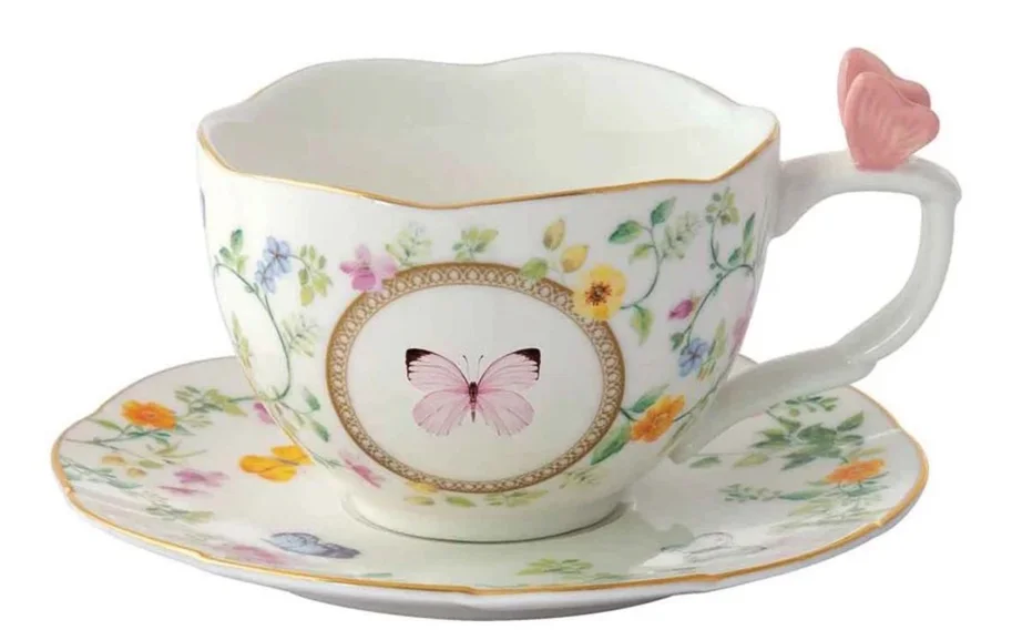 Dancing Butterflies Tasse mit Untertasse 240ml Porzellan
