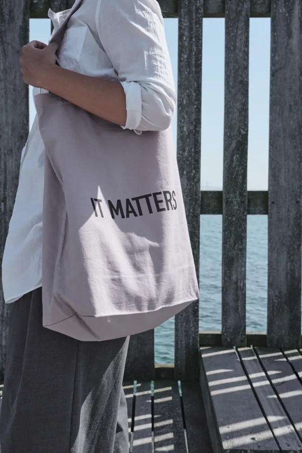 It Matters Tasche 50x35x15cm dusty lavendel Biobaumwolle