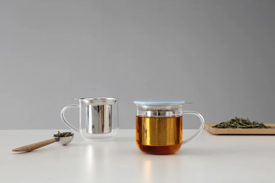 Minima Eva Teetasse mit Infuser 400ml Borosilikat hellblau
