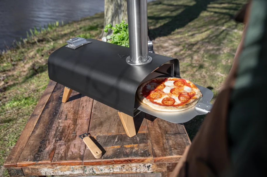 Pro Pizza Ofen für Pellets 69.9x36cm H72.5cm Eiche