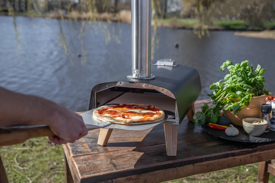 Pro Pizza Ofen für Pellets 69.9x36cm H72.5cm Eiche