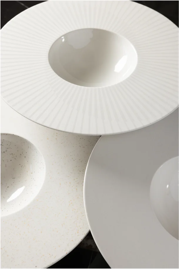 Sphere Teller 180ml D30.5cm H5cm alabaster weiss nova