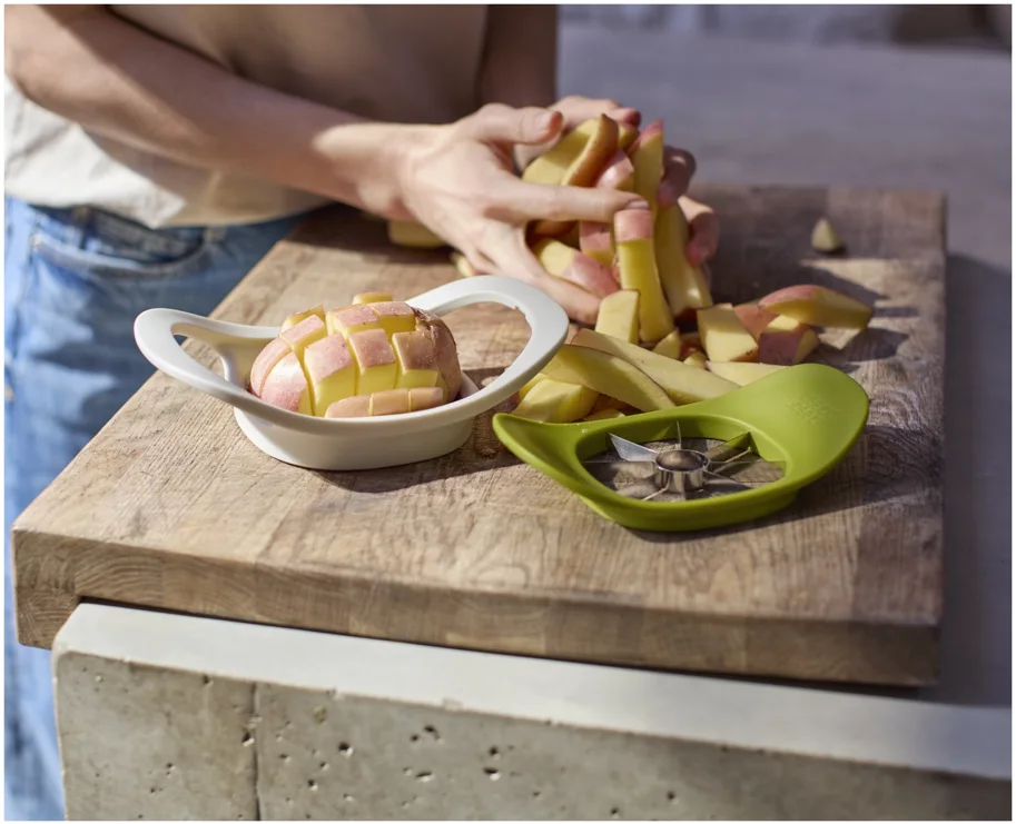 Nest Press 2-in-1 Apfel und Kartoffelschneider