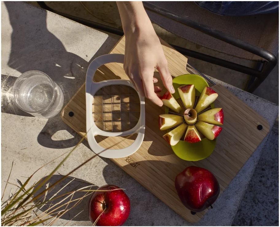 Nest Press 2-in-1 Apfel und Kartoffelschneider