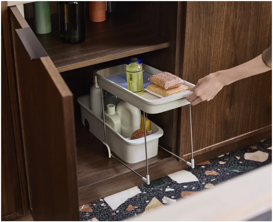 CupboardStore Putzschrank ausziehbar aus recycl. Kunststoff