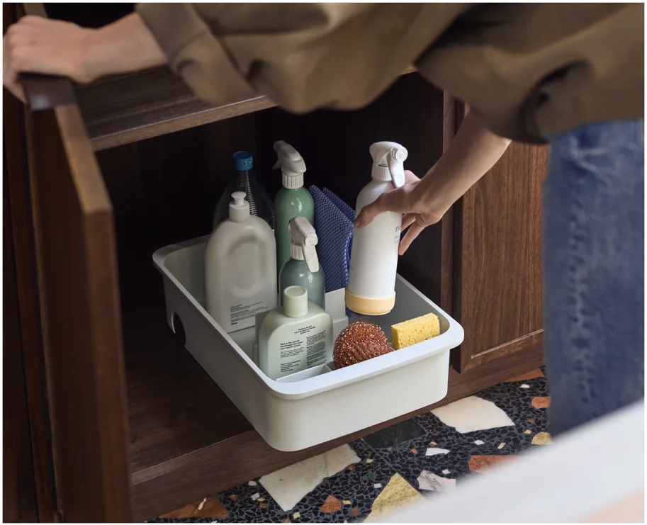CupboardStore Putzschrank ausziehbar aus recycl. Kunststoff