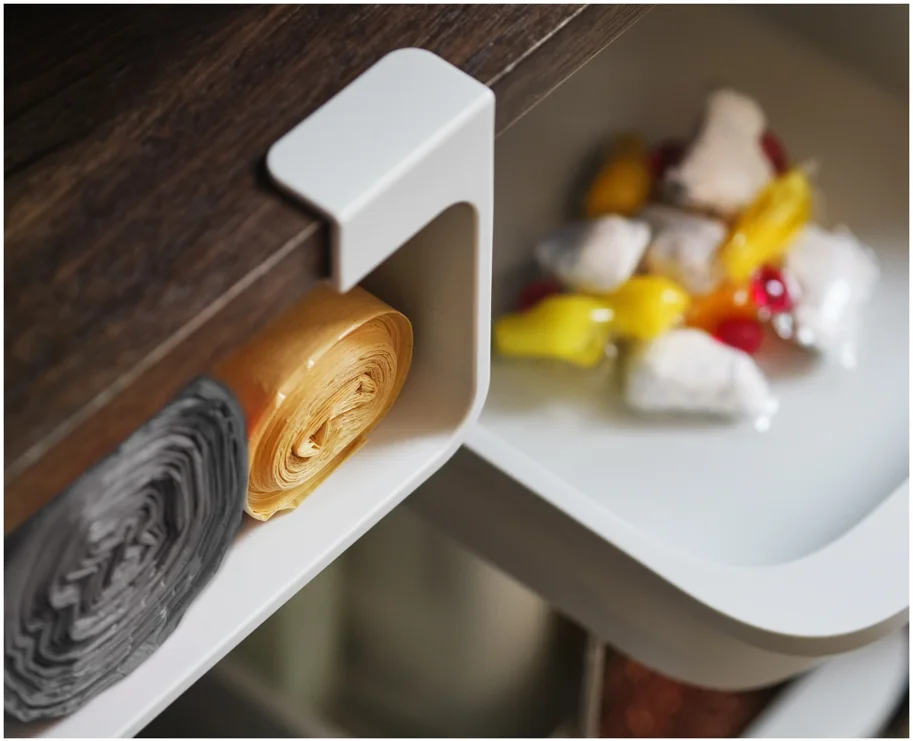 CupboardStore Putzschrank ausziehbar aus recycl. Kunststoff