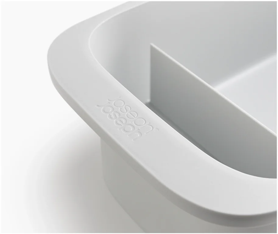CupboardStore Putzschrank ausziehbar aus recycl. Kunststoff