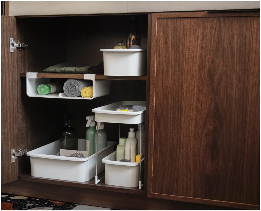 CupboardStore Putzschrank ausziehbar aus recycl. Kunststoff