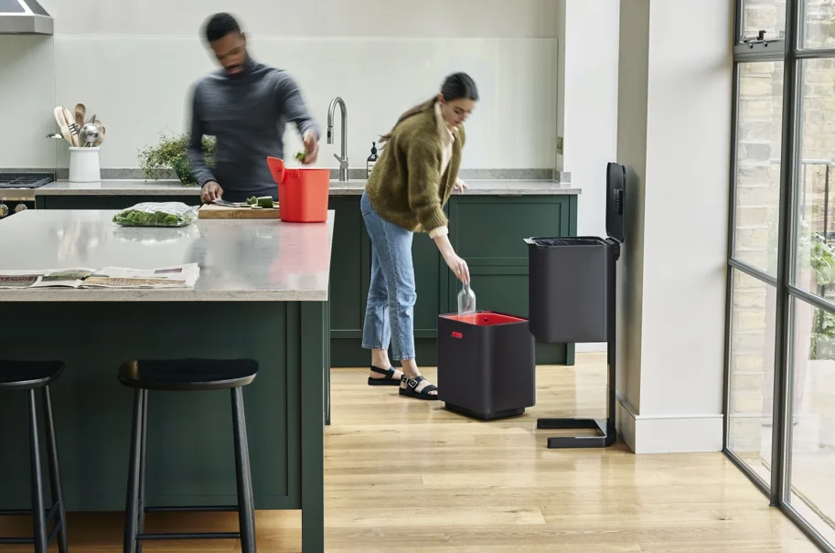 Totem Max 60L, carbon black