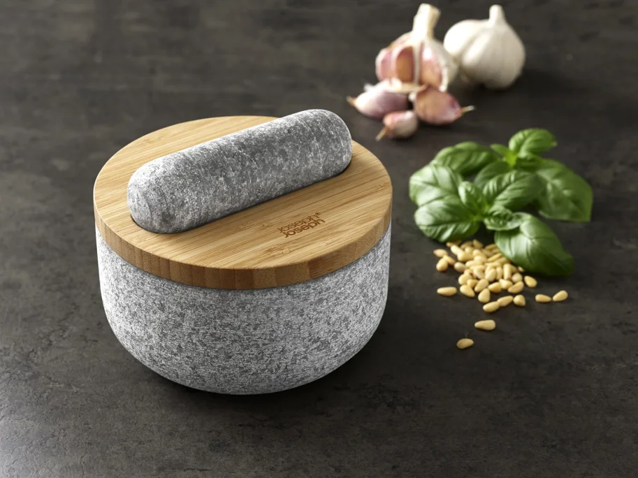 Dash Mörser Stössel aus Granit mit Bambusdeckel